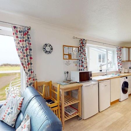 Villa A19 Eatondale, Riviere Towans Hayle Exterior foto