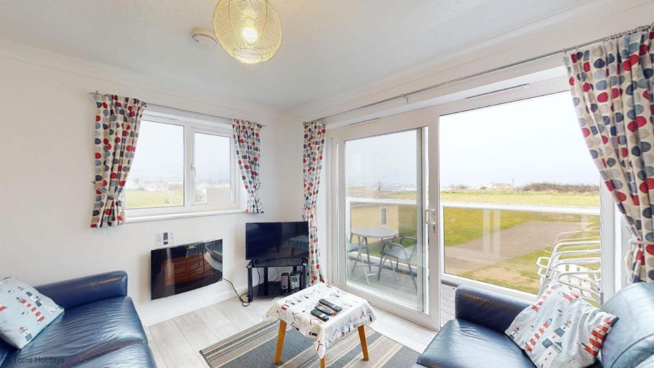Villa A19 Eatondale, Riviere Towans Hayle Exterior foto